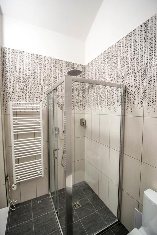 Ruterra Apartment Cimburkova Praha Bagian luar foto